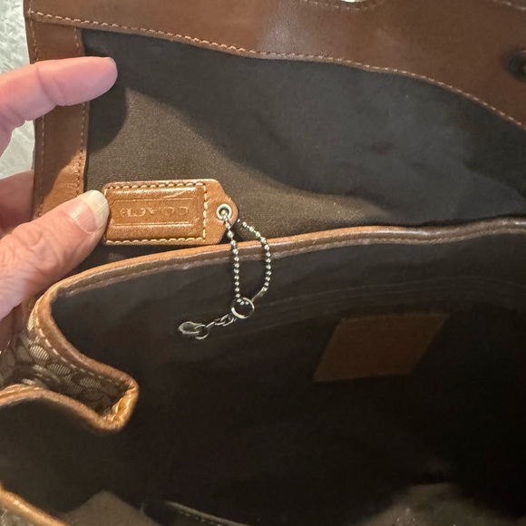 Matching Coach purse and wallet - Picture 2 of 7